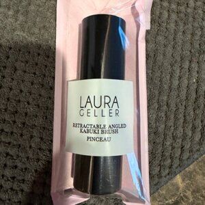 Laura Geller Retractable Angled Kabuki Brush